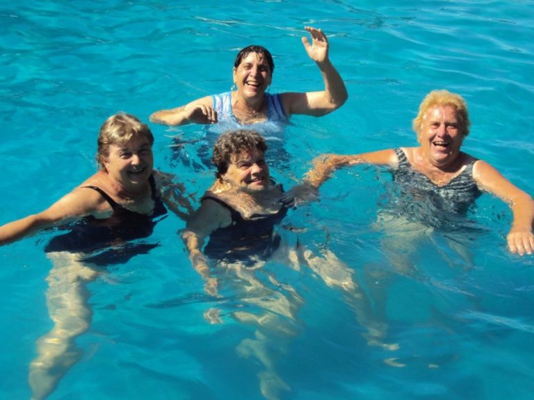 Jubilados participaron de recreaciones en Morea