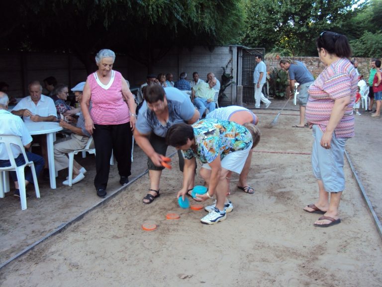 Jubilados de French recibieron a los integrantes de Adultos Mayores