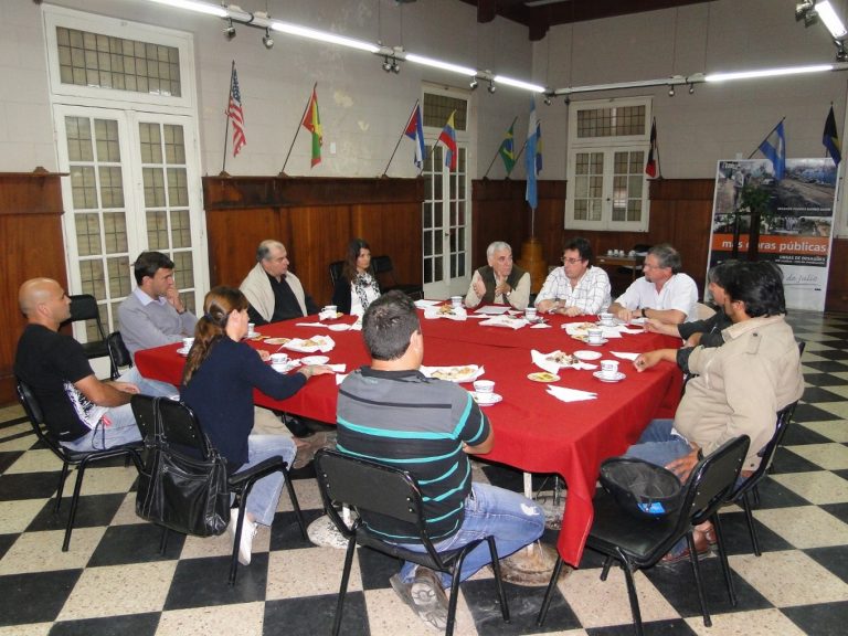 El Intendente sigue dialogando con la comunidad