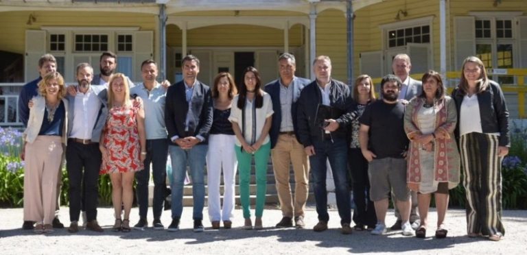 En Mar del Plata se hizo la primera reunión para analizar el adelantamiento de las elecciones bonaerenses