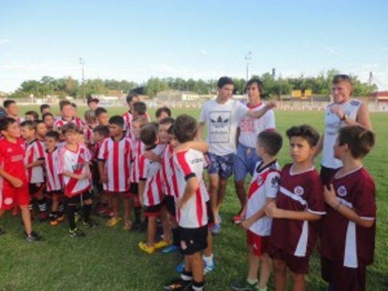 Dudignac brilló de la mano de su ídolo ‘Nacho’ Fernández