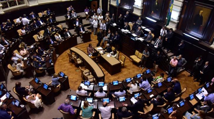 En La Plata, Diputados se aboca a tratar la Ley Impositiva