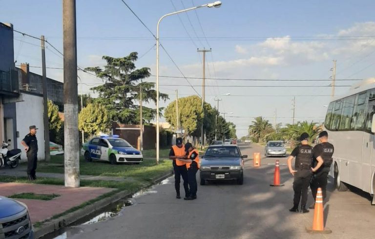 Controles Policiales: Tres demorados con pedidos de captura y 16 motos secuestradas