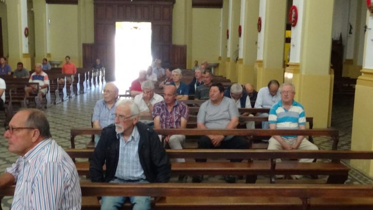 ‘Los Madrugadores del 9’ realizaron el primer encuentro de oración del año