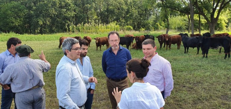 El intendente de Carlos Casares recibió al Ministro Javier Rodríguez en Bellocq
