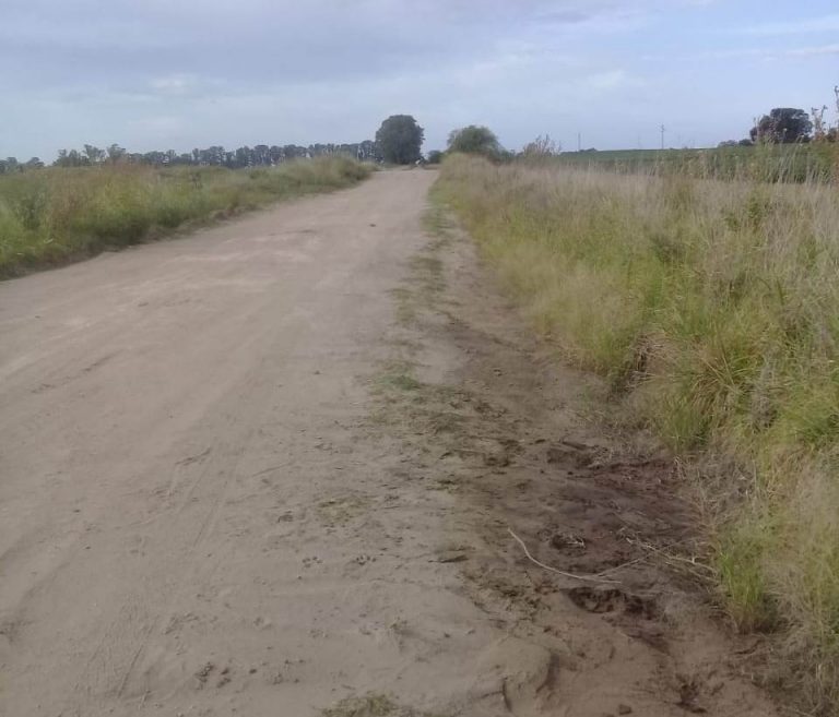 Un vecino de Bragado cayó de su moto en zona rural y terminó internado en Junín