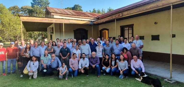 El intendente casarense recibió en Bellocq al Ministro Javier Rodríguez