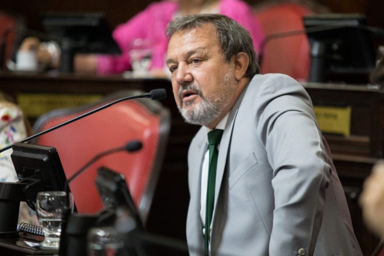 “Queda claro que no es una deuda impagable”, afirmó Roberto Costa
