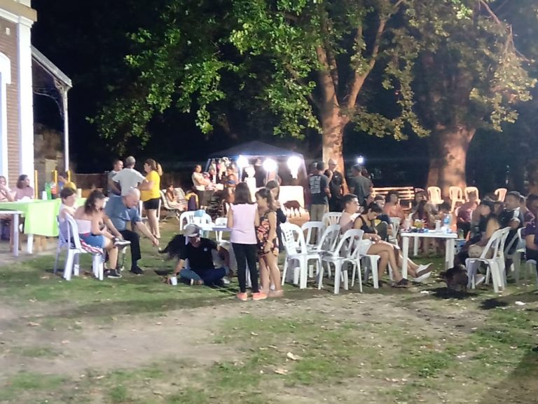 Animada ‘Kermes del Domingo’ en Patricios