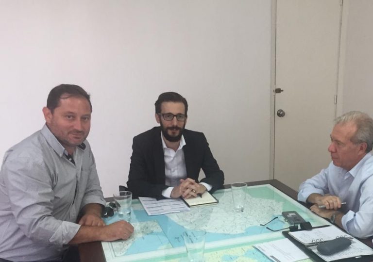 Lincoln proyecta más obra pública