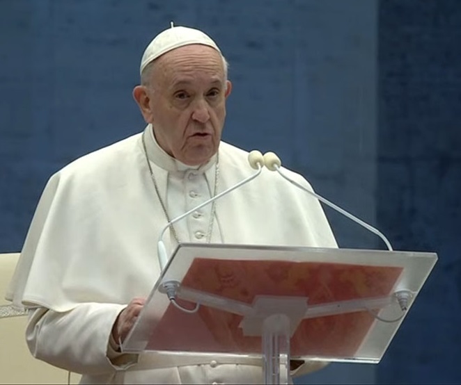 Francisco pide tener esperanzas en Jesús ya ‘que no nos abandona’