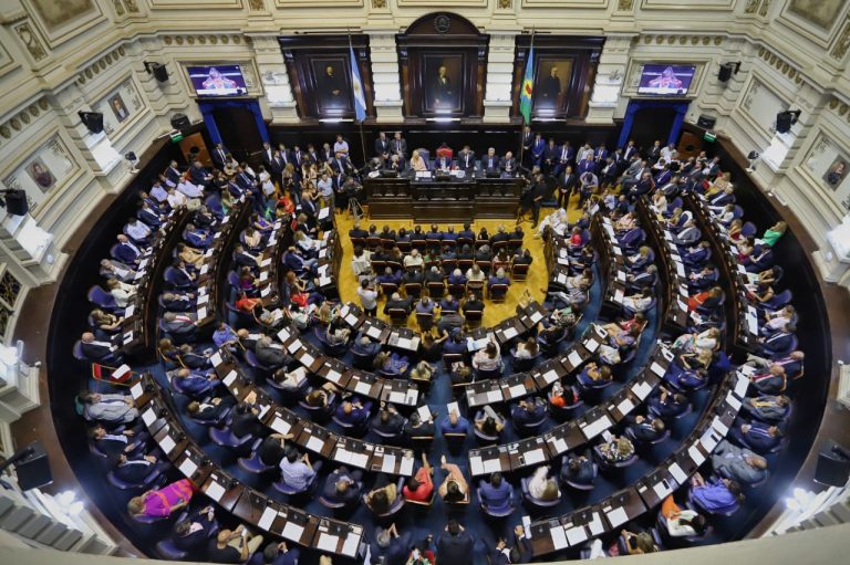 Axel Kicillof : “Vamos a reparar el estado de abandono de la Provincia”