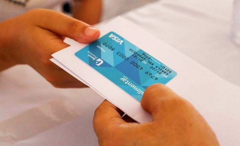 Se entregaron puerta a puerta las Tarjetas AlimentAr