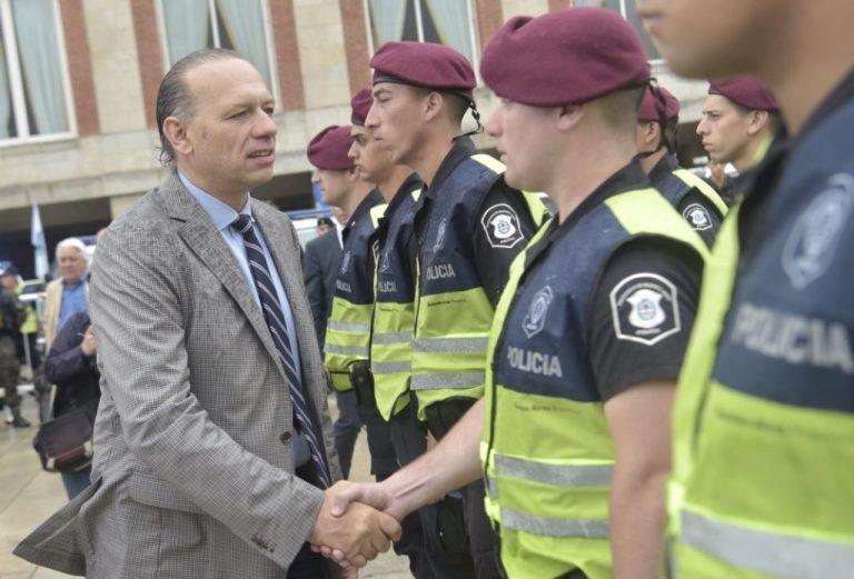 Desde la Cámara de Diputados piden que la policía no sea trasladada en cuarentena