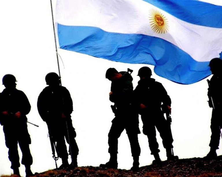 Día del Soldado Argentino coincidentemente con el 250 aniversario del natalicio de Manuel Belgrano