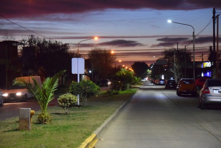 La ciudad de Nueve de Julio sigue mejorando su luminosidad pública