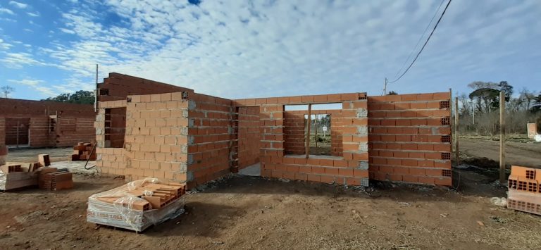 Avanza la construcción de casas de la CEyS ‘Mariano Moreno’