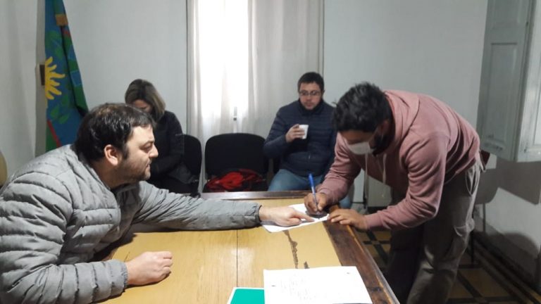 La Sociedad de Fomento de Carlos María Naón usará un lote del ex-ferrocarril para Playa de Camiones