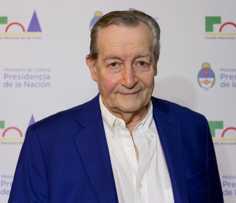 Adiós al maestro Agustín Alezzo