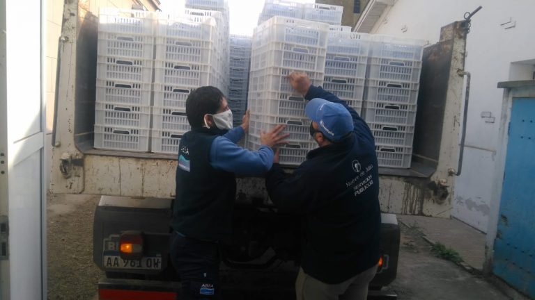 ABSA donó a la comuna nuevejuliense agua en sachets