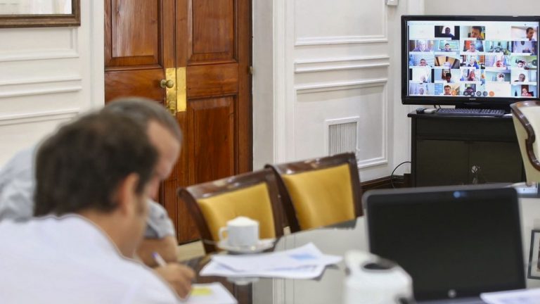 Por la situación epidemiológica el Gobernador se reunirá con Intendentes
