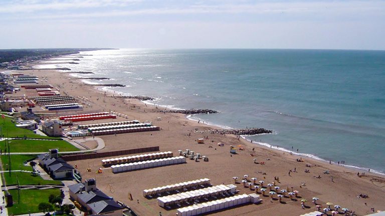 Se habilitarán cupos para que los propietarios de casas puedan ingresar a Miramar a ventilarlas ante las vacaciones de verano