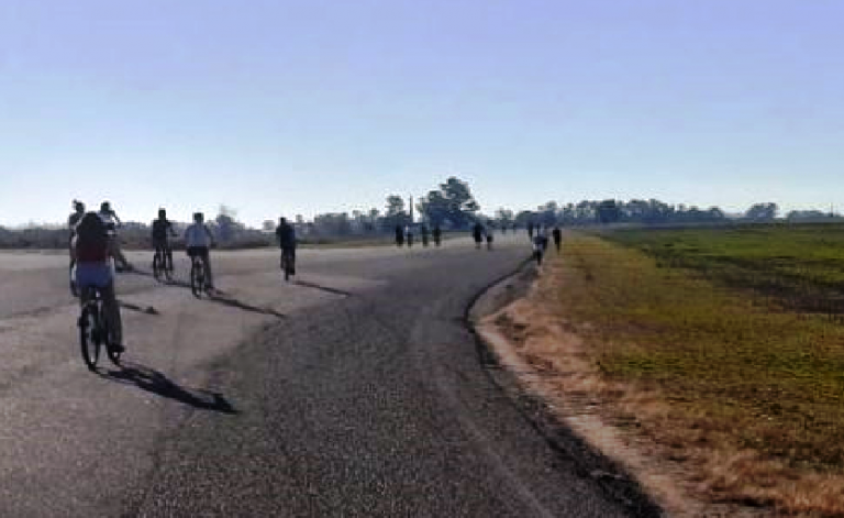Crujido de caminatas, running y ciclismo en el Autódromo nuevejuliense