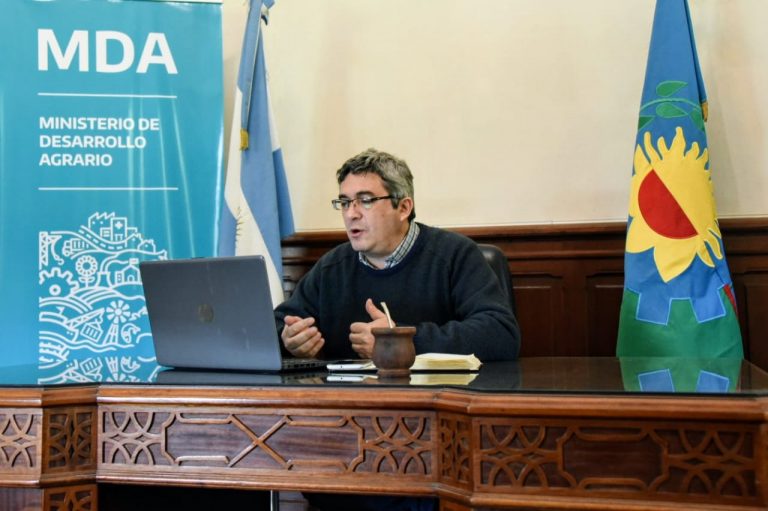 El Ministro de Desarrollo Agrario avanzó en la capacitación en el programa de prevención de ETS bovinas