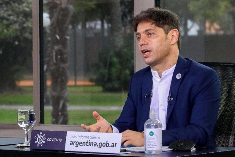 Kicillof se reunió con especialistas e intendentes para analizar la situación epidemiológica de la Provincia