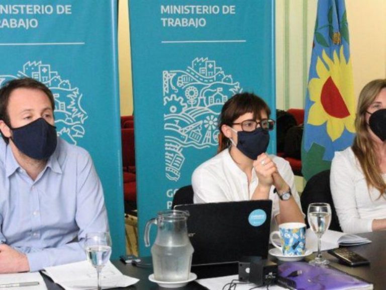 Gobierno bonaerense y docentes reanundan conversaciones salariales