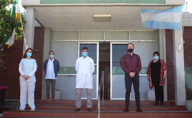 Carlos Casares inauguró un laboratorio de Bacteriología y Bilogía Molecular