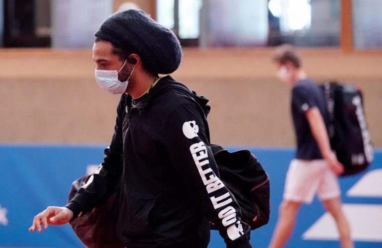 Lincoln suspendió por una semana los deportes grupales y de contacto