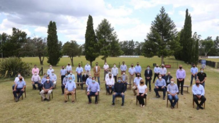 Más de cuarenta intendentes piden a Kicillof más equidad con los municipios que conducen