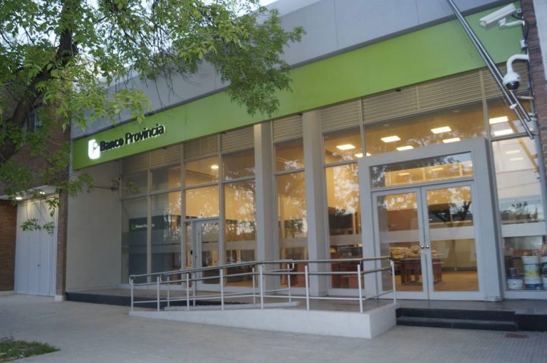 Sucursales del Banco Provincia atenderán desde mañana entre las 8 y las 13 hs.