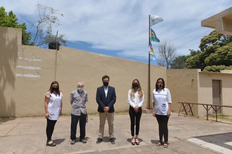 Agustina Vila recorrió obras de infraestructura escolar en 25 de Mayo