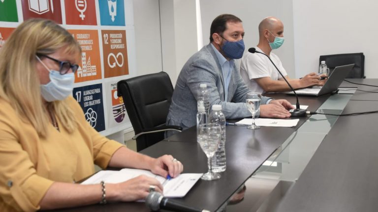 Lincoln se equipa con un laboratorio para realizar sus propios análisis de COVID-19