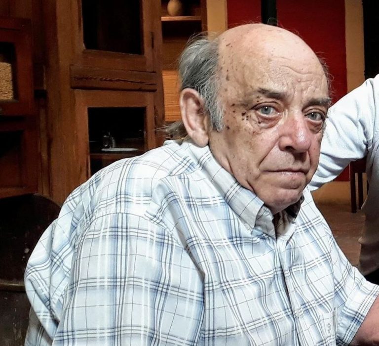 El radicalismo nuevejuliense participa el deceso de Julio Fernández Cortés