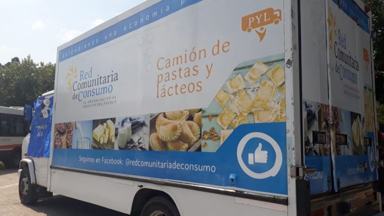 Llega a Lincoln el camión de Pastas y Lácteos de la Red Comunitaria de Consumo