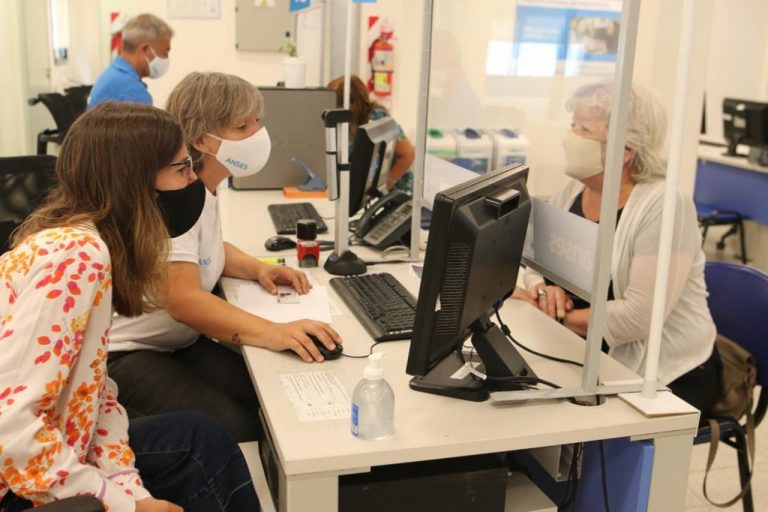 La ANSES lanzó una linea de créditos al 29% de interés para jubilados y pensionados