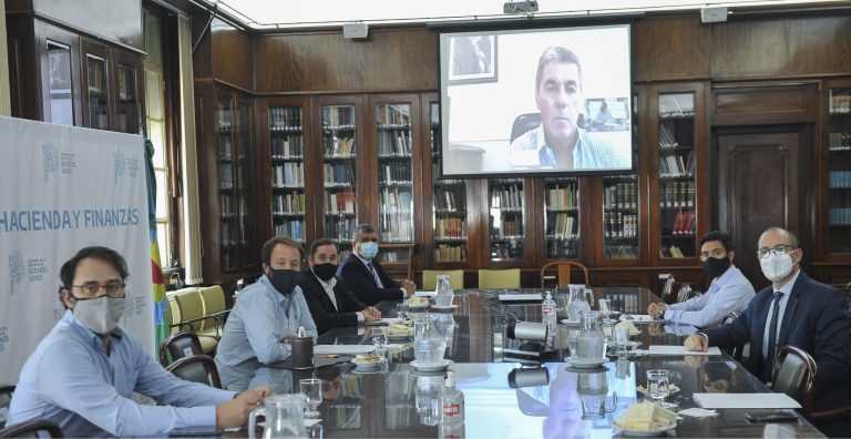 Ministros de Economías provinciales analizaron las deudas de sus jurisdicciones