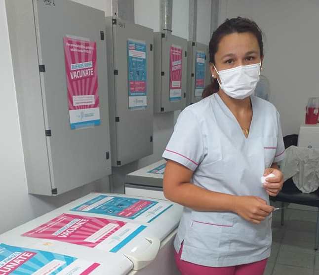 Docentes nuevejuliense comenzaron a vacunarse en el Hospital Julio de Vedia