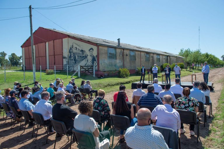 La provincia presentó el Plan Estratégico de Mejora de Caminos Rurales