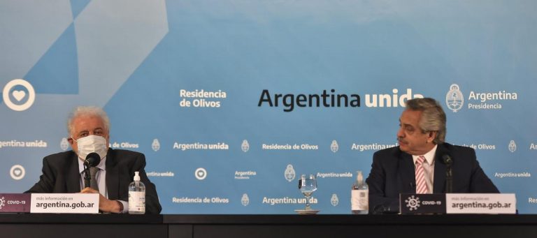 El presidente de la Nación pidió la renuncia de Ginés Gónzalez García