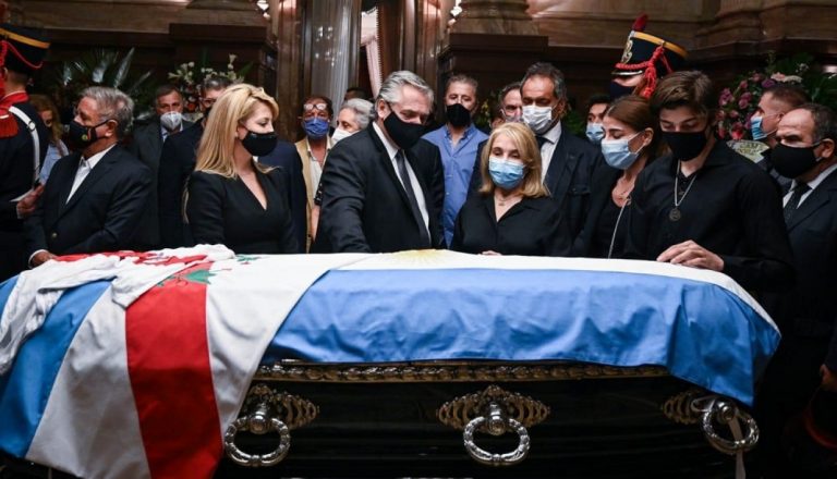 Carlos Menem es velado en el Congreso