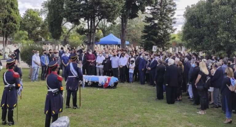 En el Cementerio Islámico de La Tablada fue sepultado Carlos Menen