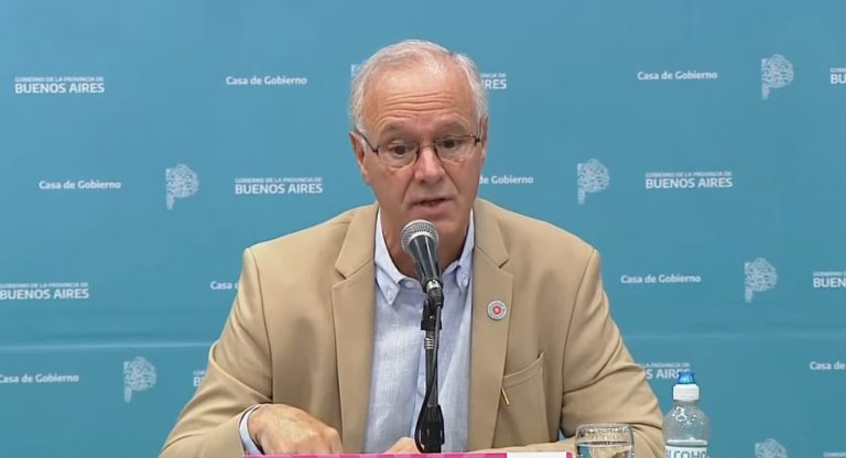 Habrá restricciones en distritos que están en fase 4: sin actividades entre 2 y 6 hs. y reuniones de hasta 10 personas