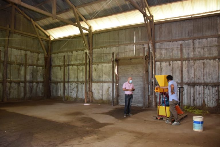 En Dudignac un galpón del ex-ferrocarril adquiere vida útil
