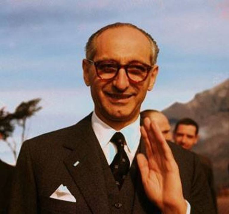 A 26 años de la muerte de Arturo Frondizi