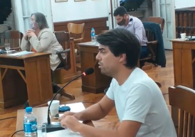 Bloques justicialistas rechazan dichos de Paolo Barbieri y temen que ello arrastre al intendente en momentos claves ante la pandemia