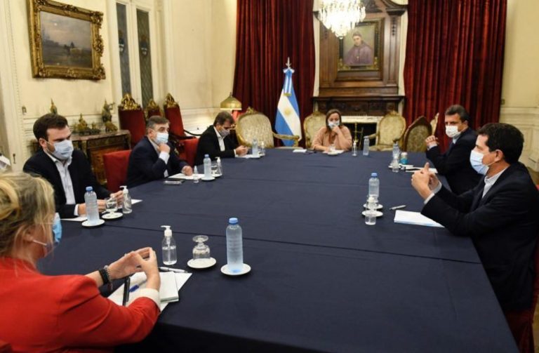 El gobierno propone que las PASO sean el 12 de septiembre y las generales el 14 de noviembre